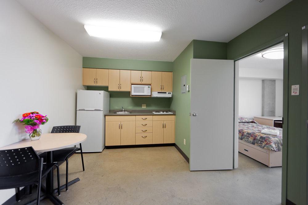 Macewan University Residence เอดมันตัน ภายนอก รูปภาพ