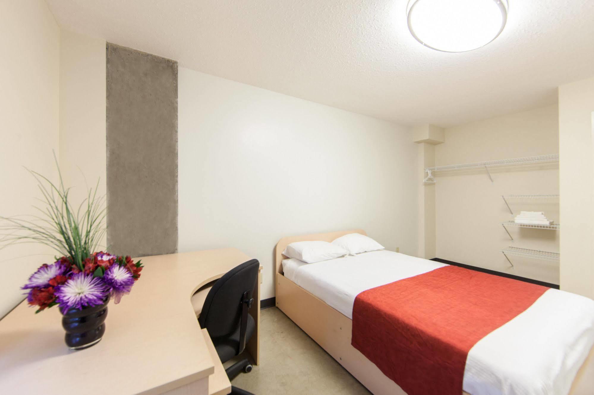 Macewan University Residence เอดมันตัน ภายนอก รูปภาพ