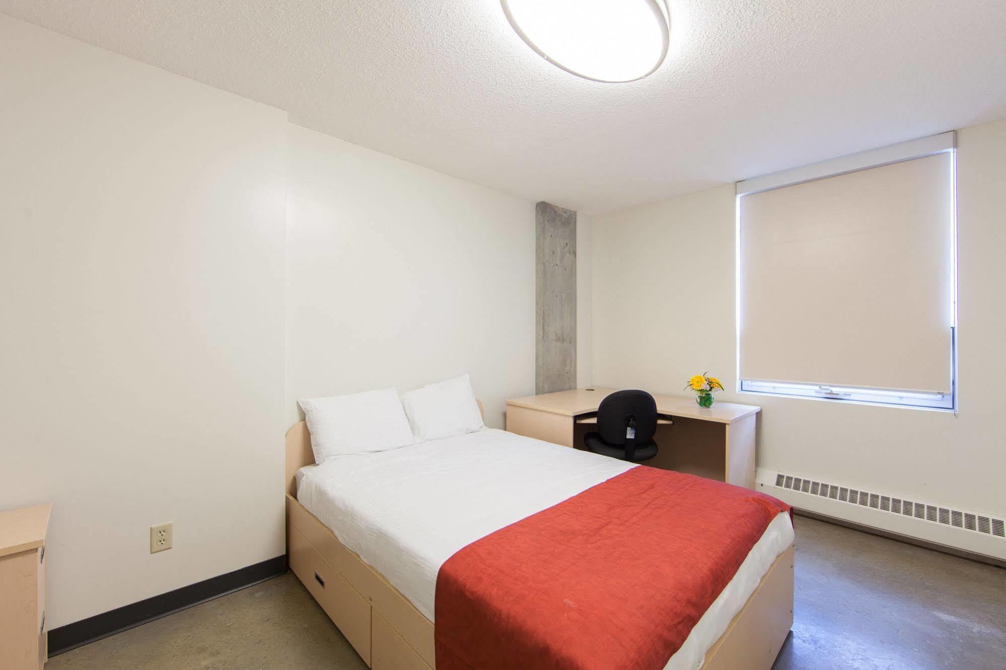 Macewan University Residence เอดมันตัน ภายนอก รูปภาพ