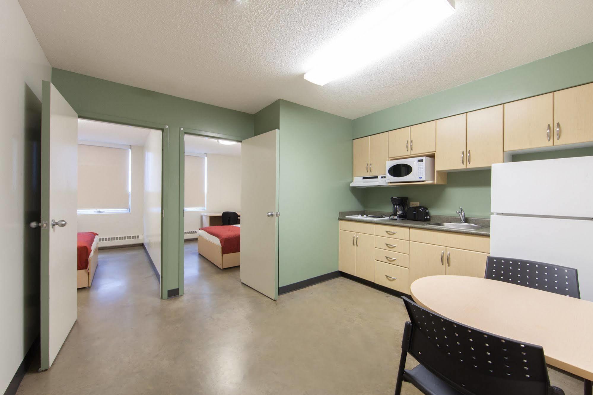 Macewan University Residence เอดมันตัน ภายนอก รูปภาพ