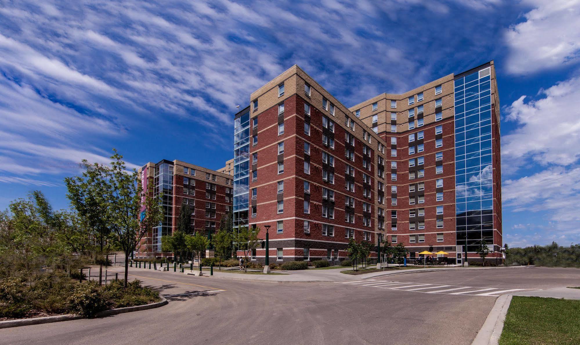 Macewan University Residence เอดมันตัน ภายนอก รูปภาพ
