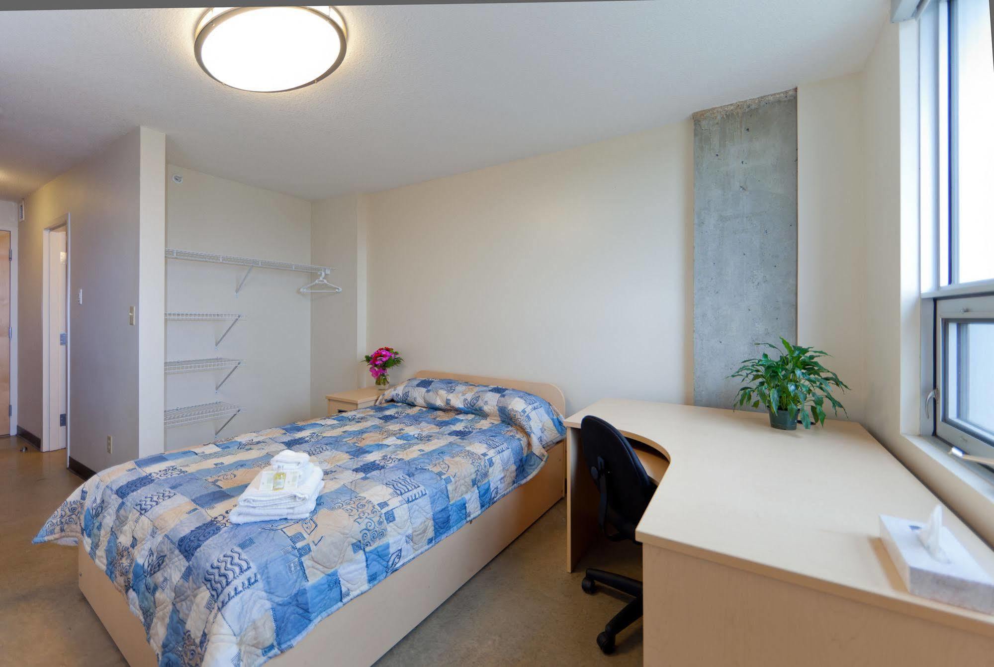 Macewan University Residence เอดมันตัน ภายนอก รูปภาพ